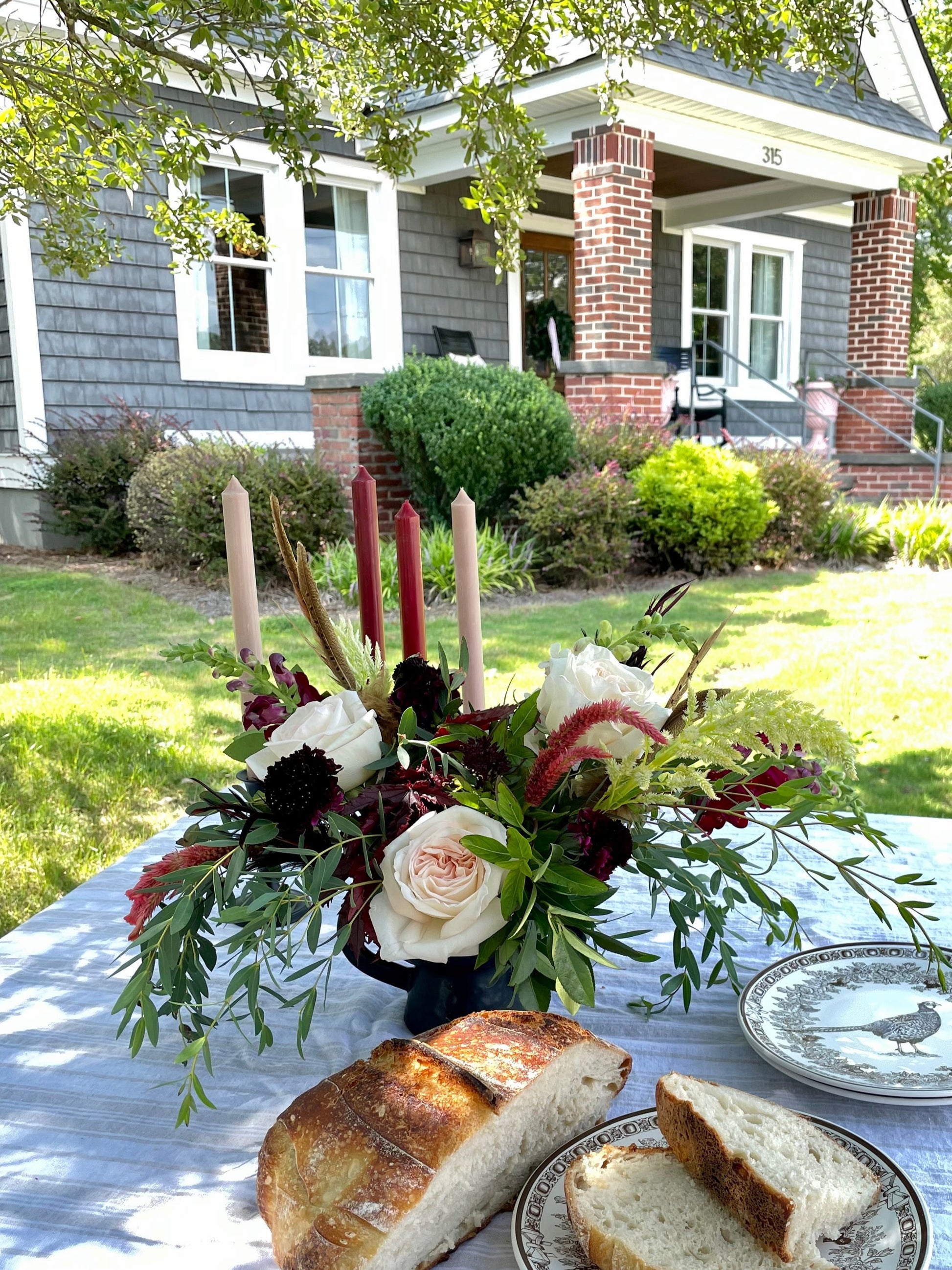 Deluxe Gameday Arrangement | Carolina