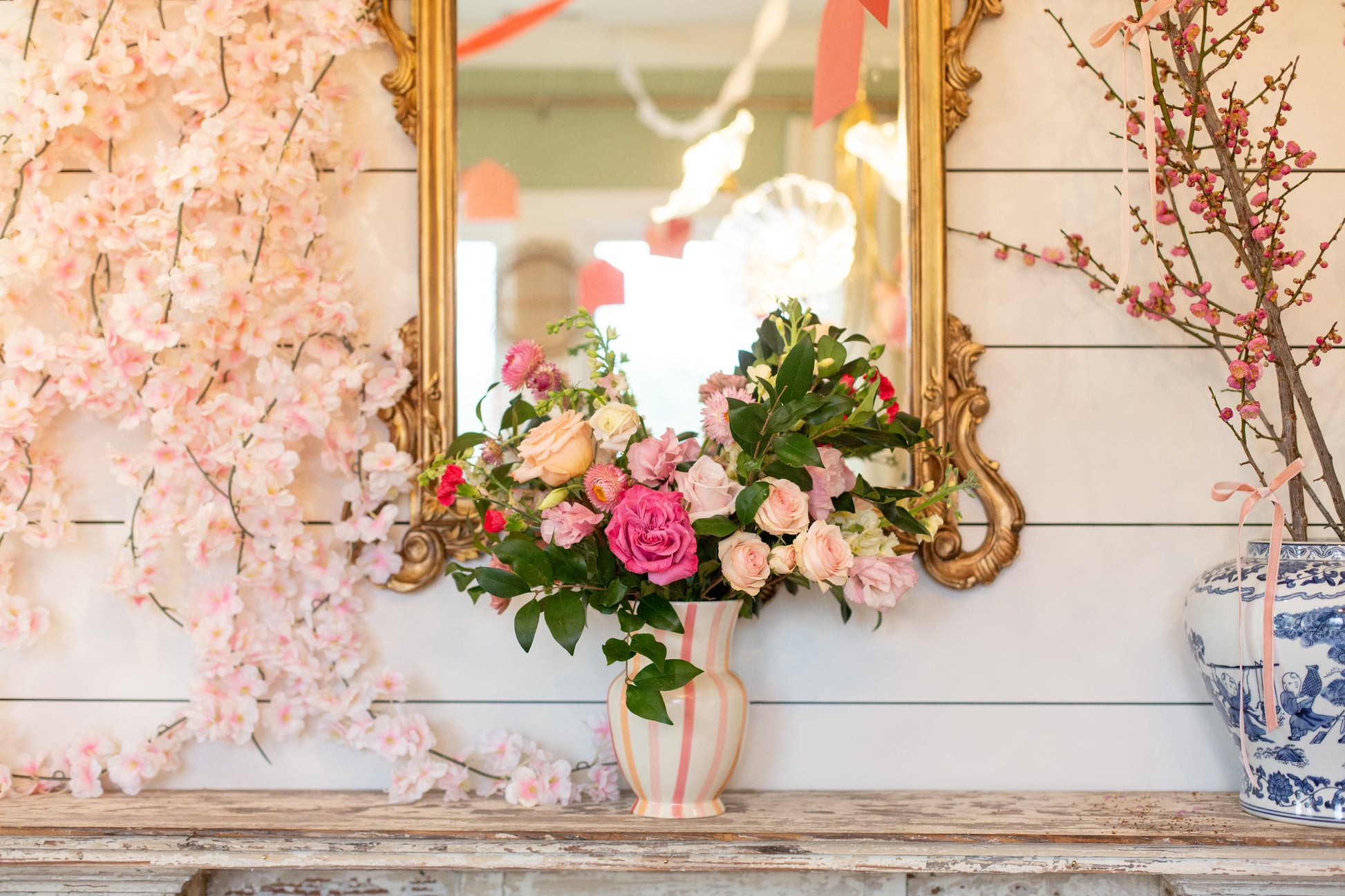 Catherine | Grand Vase Arrangement